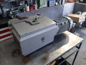 Service Becker U4.100